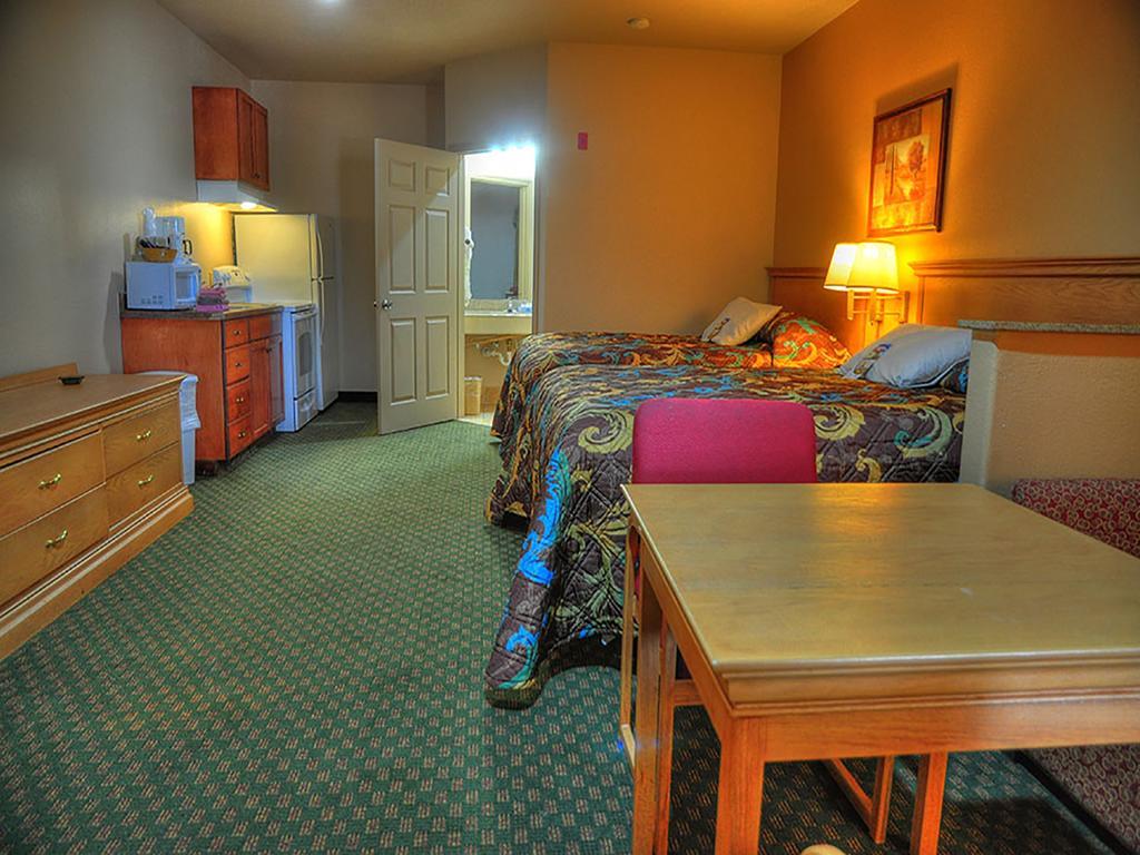 Lone Star Inn And Suites ビクトリア エクステリア 写真