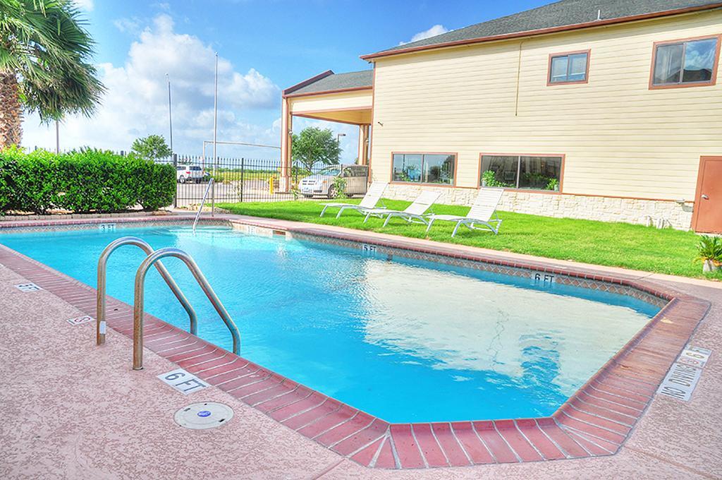 Lone Star Inn And Suites ビクトリア エクステリア 写真