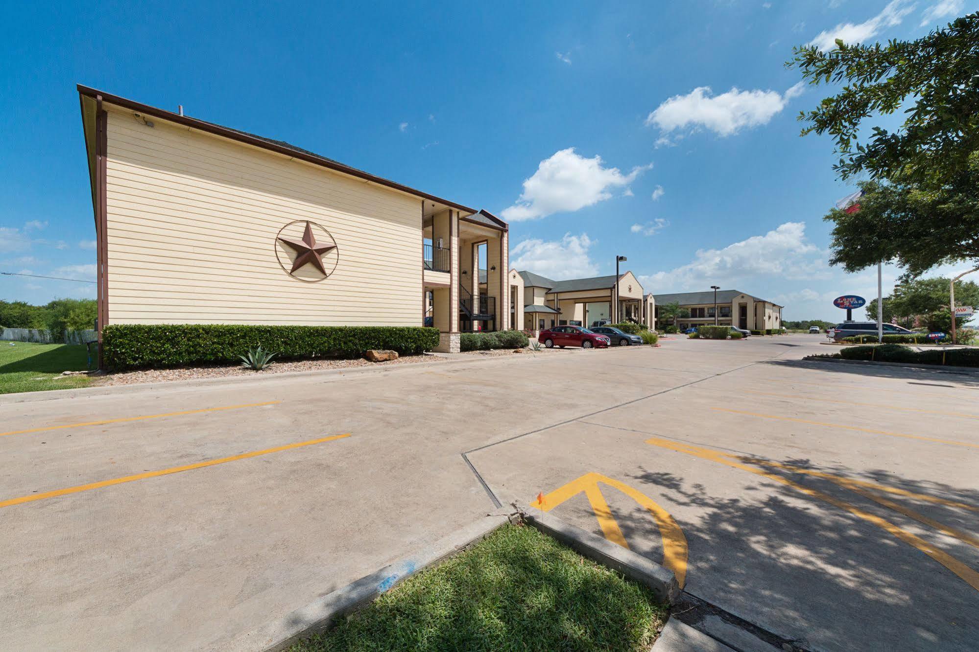 Lone Star Inn And Suites ビクトリア エクステリア 写真
