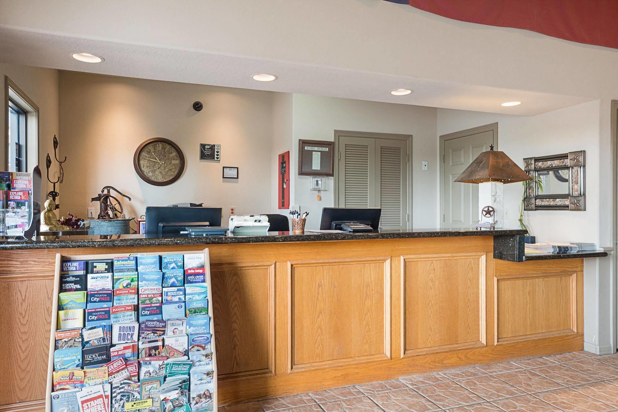 Lone Star Inn And Suites ビクトリア エクステリア 写真
