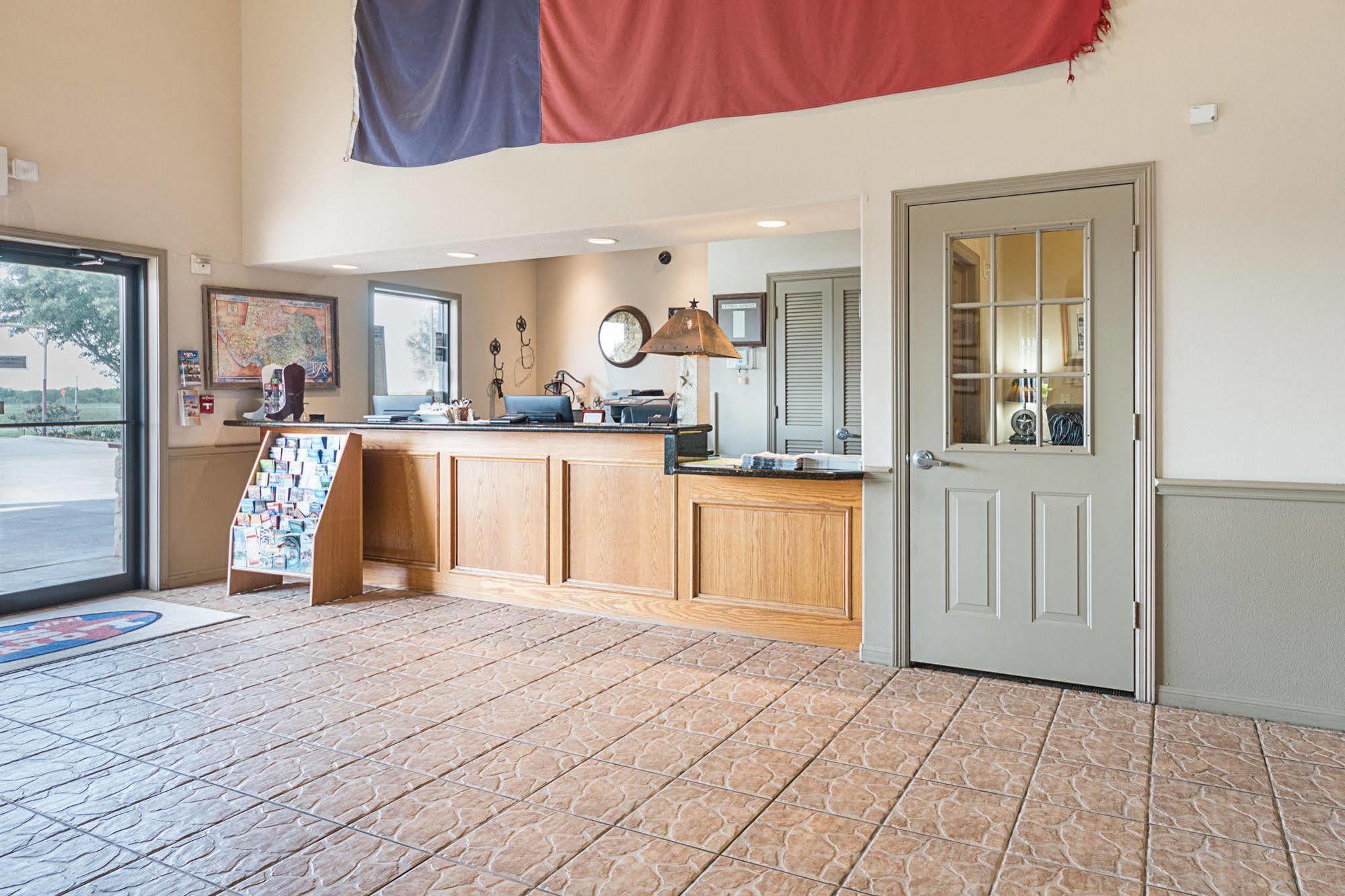 Lone Star Inn And Suites ビクトリア エクステリア 写真