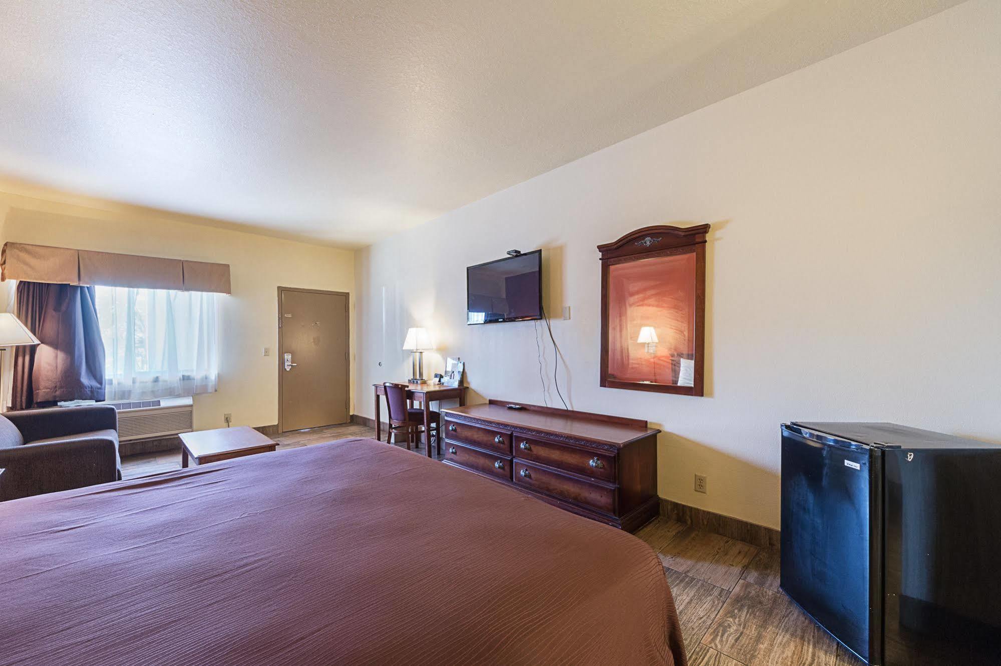 Lone Star Inn And Suites ビクトリア エクステリア 写真