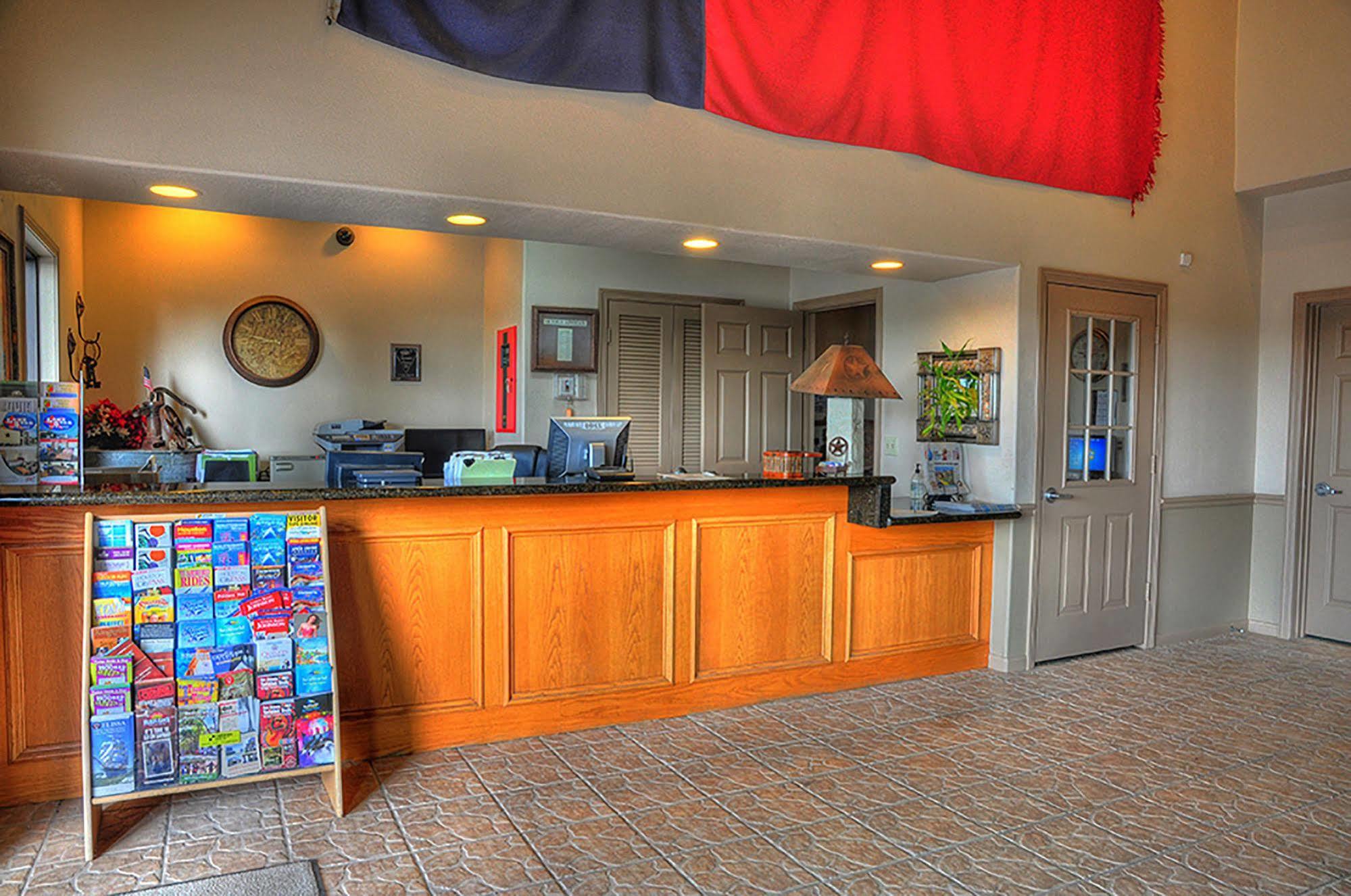 Lone Star Inn And Suites ビクトリア エクステリア 写真